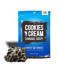 Photograph of product: Detroit Edibles | Cookies 'N Cream Rice Crispy | 200mg