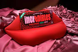 Photograph of product: Incredibles Chocolate Cherry CBD:TH-oui 1:1
