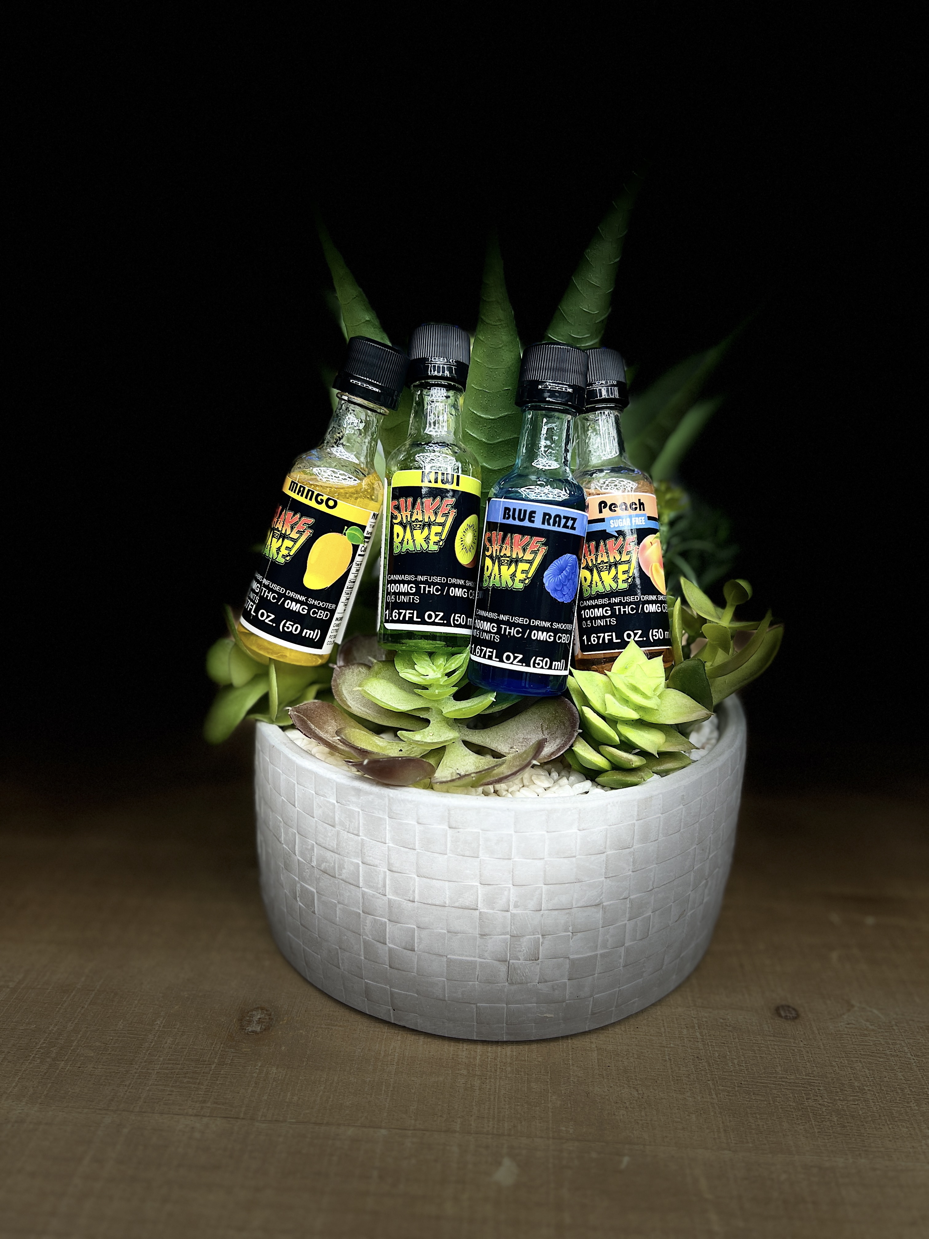 Photograph of product: Lift Equation | Shake 2 Bake | Cherry Lime | 100MG