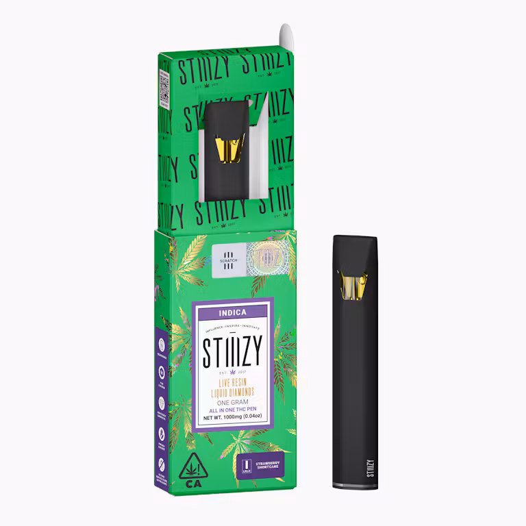 Photograph of product: Strawberry Shortcake [I] Live Resin Liquid Diamonds All-In-One | STIIIZY