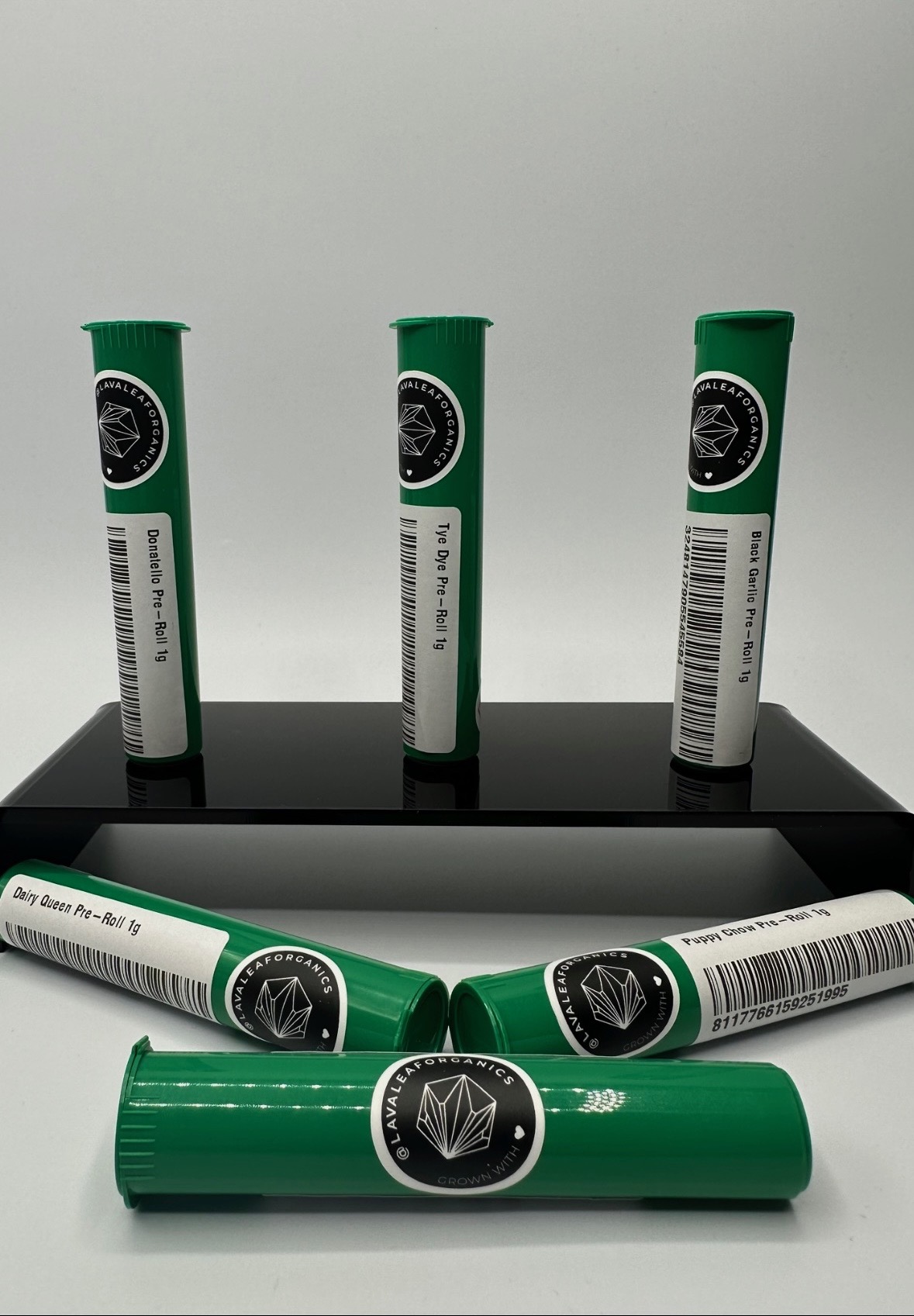 Photograph of product: Lava Leaf | Puppy Chow Flower (Pre-Roll) | 1g