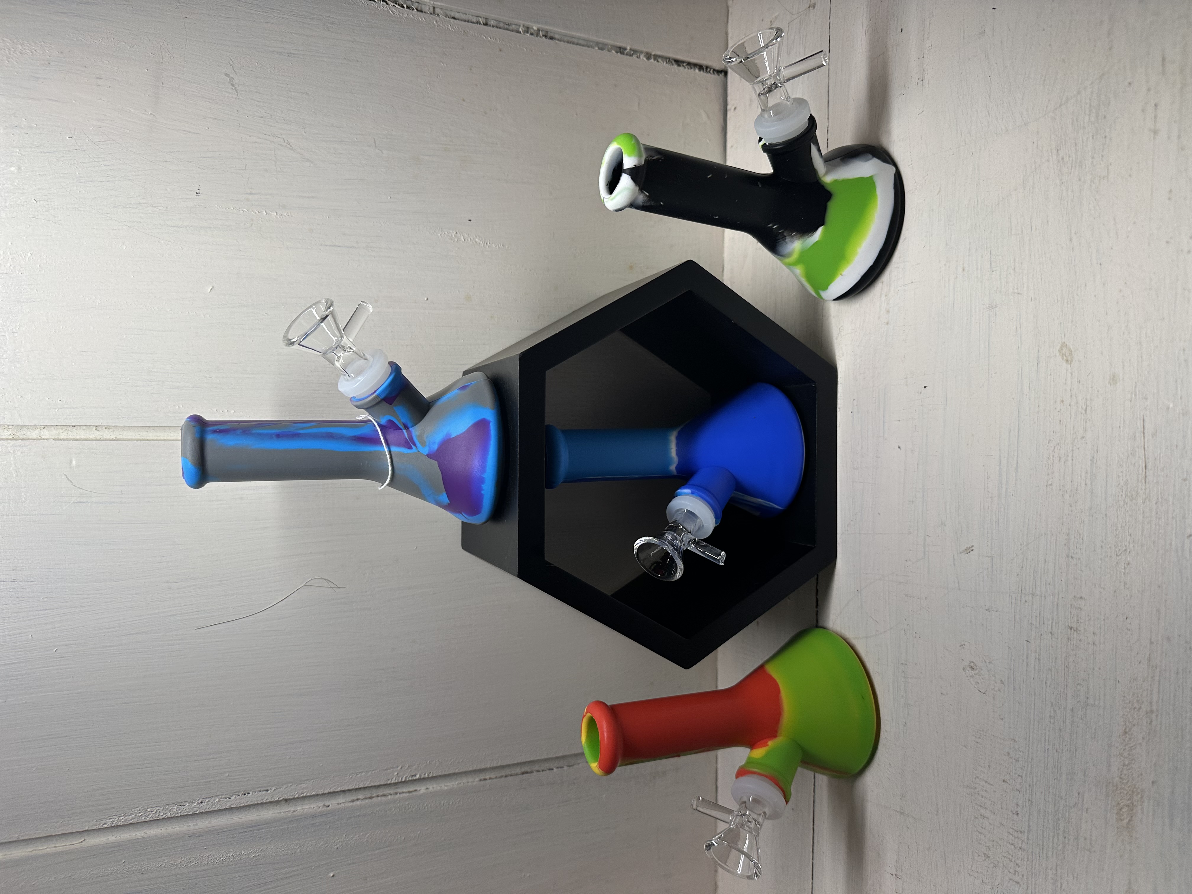 Photograph of product: Silicone Beaker Water Bong