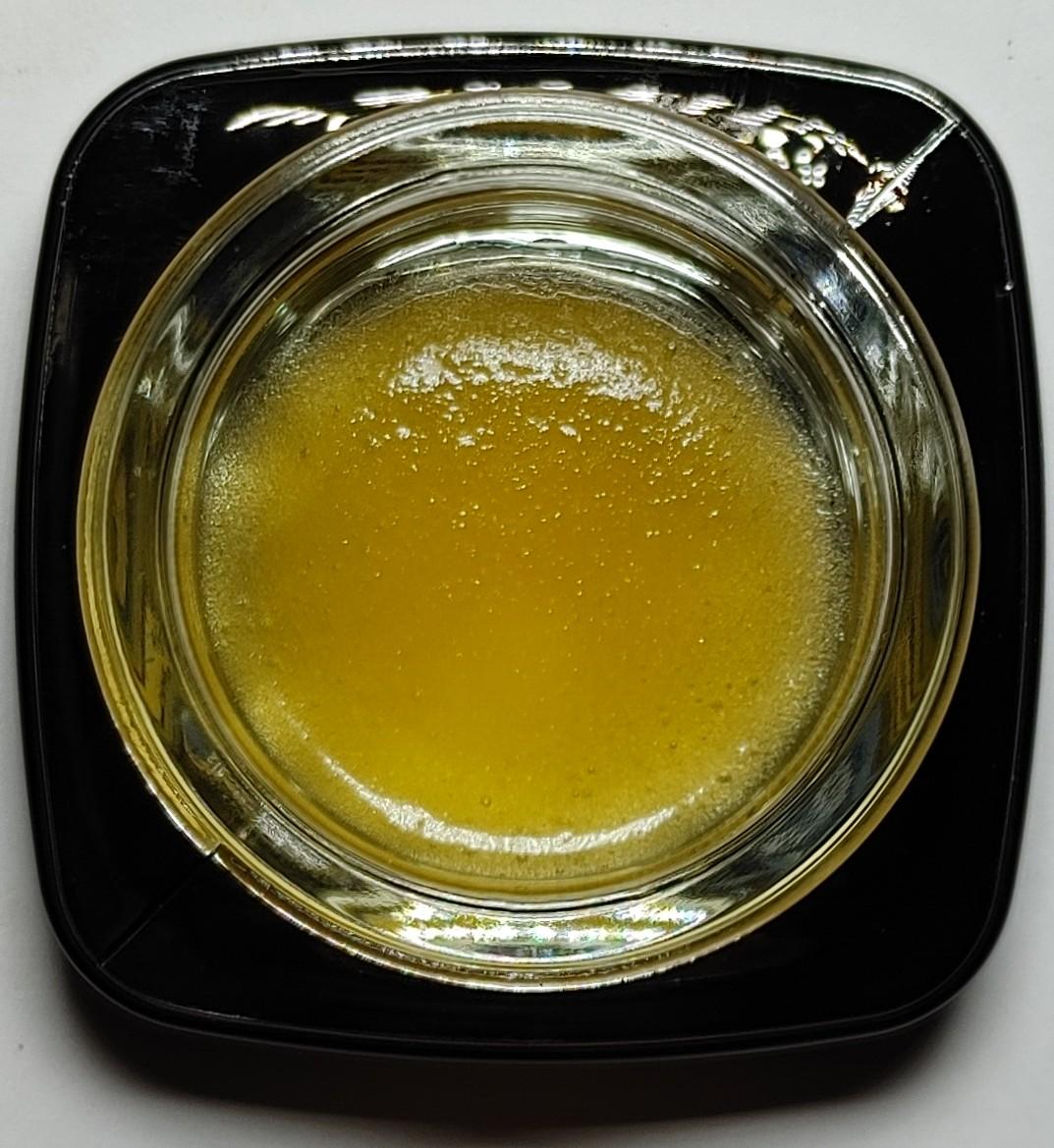 Photograph of product: Mile High Dabs Fruit Wax Grape Ape