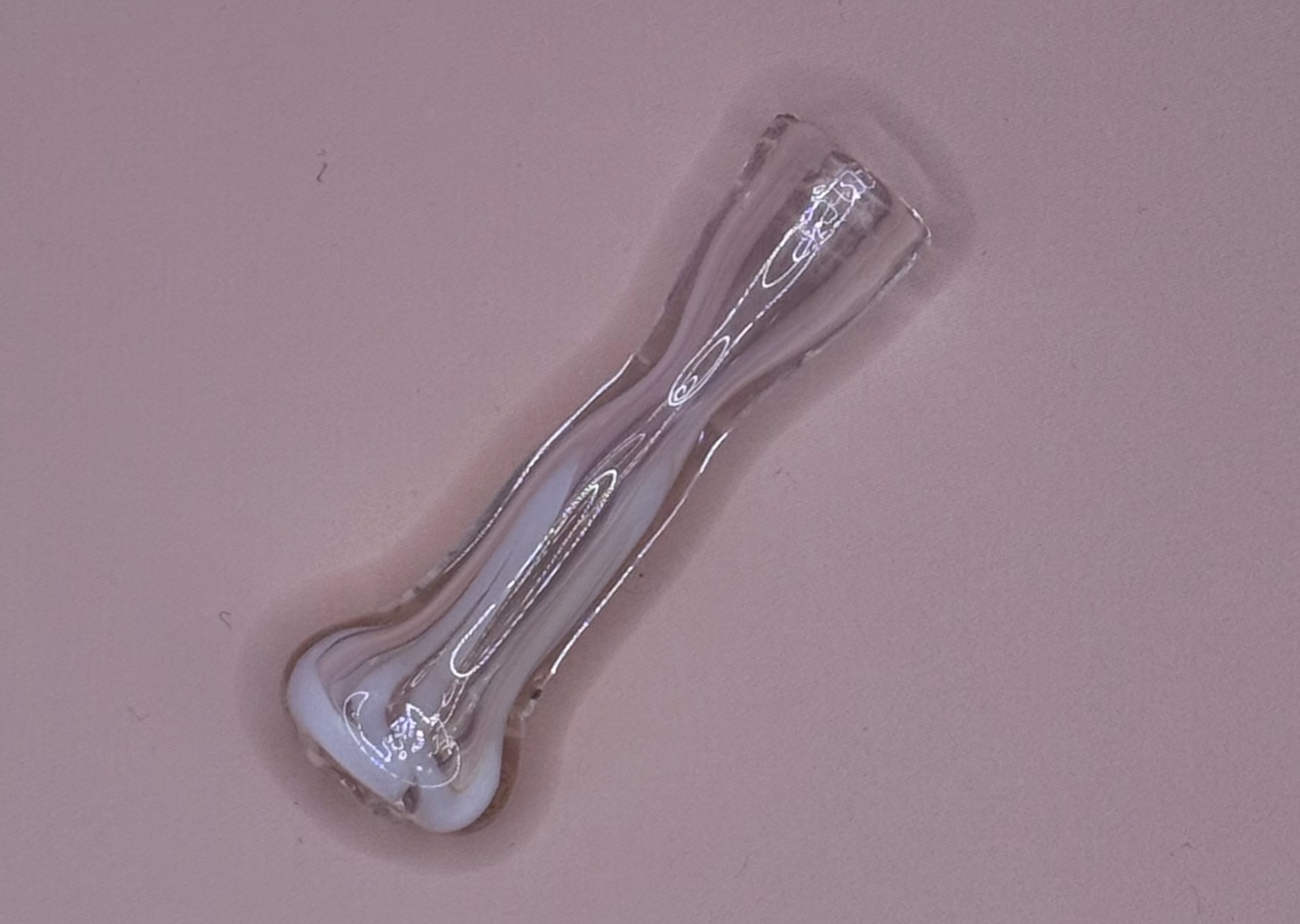 Photograph of product: (REG)  Glass Mini Chillum