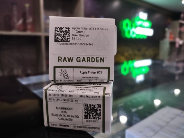 Photograph of product: Apple Fritter #74 Live Resin