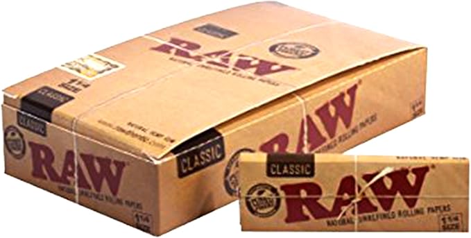 Photograph of product: Raw Classic 1 1/4 Size Slim Rolling Paper