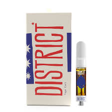 Photograph of product: District Oui'd .5g Spritzer Liquid Diamonds & Sauce Cart