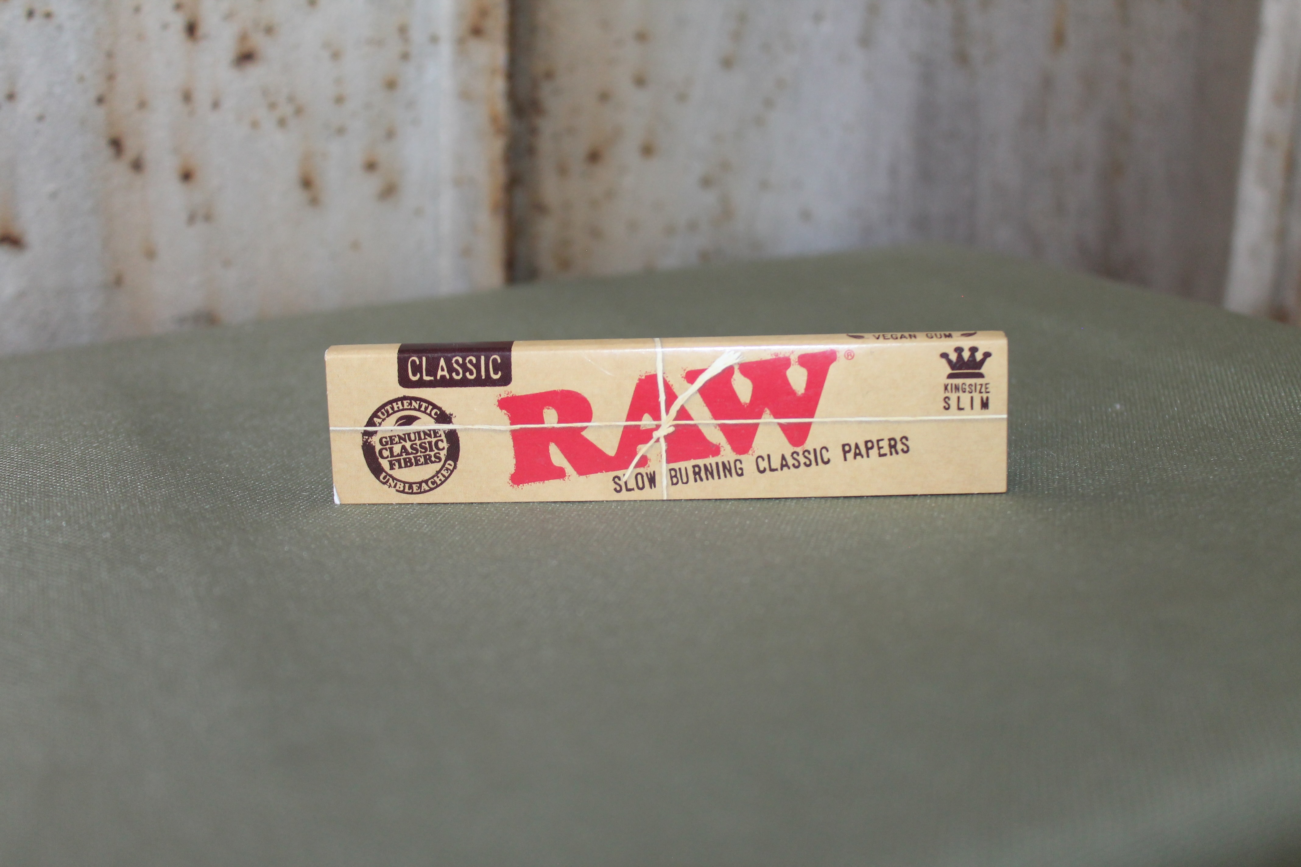 Photograph of product: Raw I Rolling Paper (King Size)