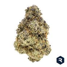 Photograph of product: Revolution Critter Cake OG 3.5g Hybrid Flower