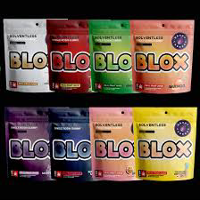 Photograph of product: Happy Cabbage Blox Bites 100mg MIXED BERRY Hybrid Solventless au chocolat Gummies 10pk