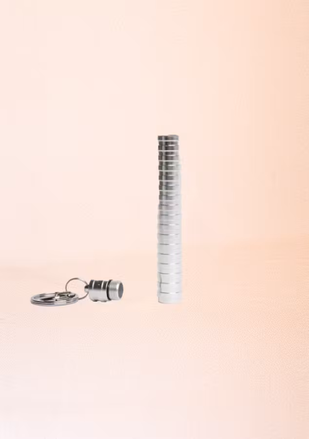 Photograph of product: Carry Case Keychain Silver