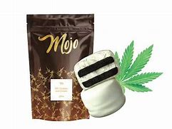 Photograph of product: Mojo 200mg Cookies and Cream Bites