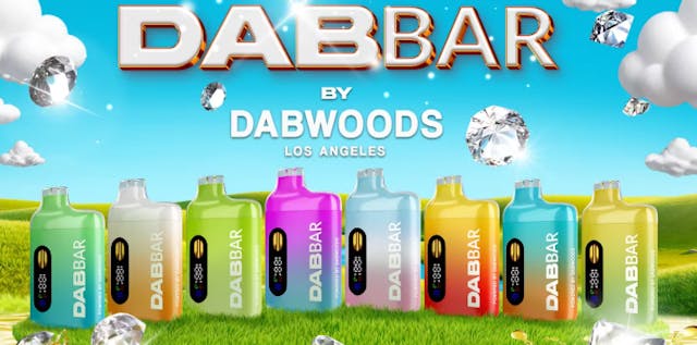 Photograph of product: Creme De La Cake | 1g  Liquid Diamonds All In One DabBar - 