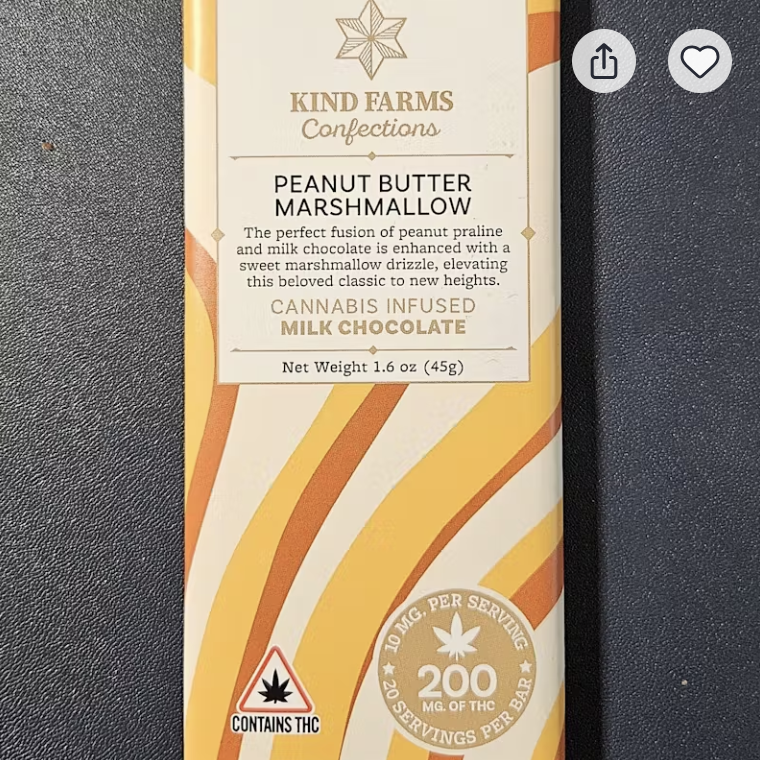 Photograph of product: 200mg Chocolate Bar | Peanut Butter Marshmallow