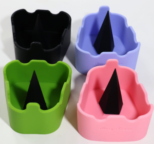 Photograph of product: Silicone Ashtray | Green