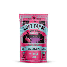 Photograph of product: Kiva - Lost Farm - Gummies - Raspberry (Wedding Cake) (100mg)
