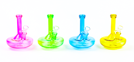 Photograph of product: $20 6" Wide Base Beaker UFO Bong with Flower Bowl
