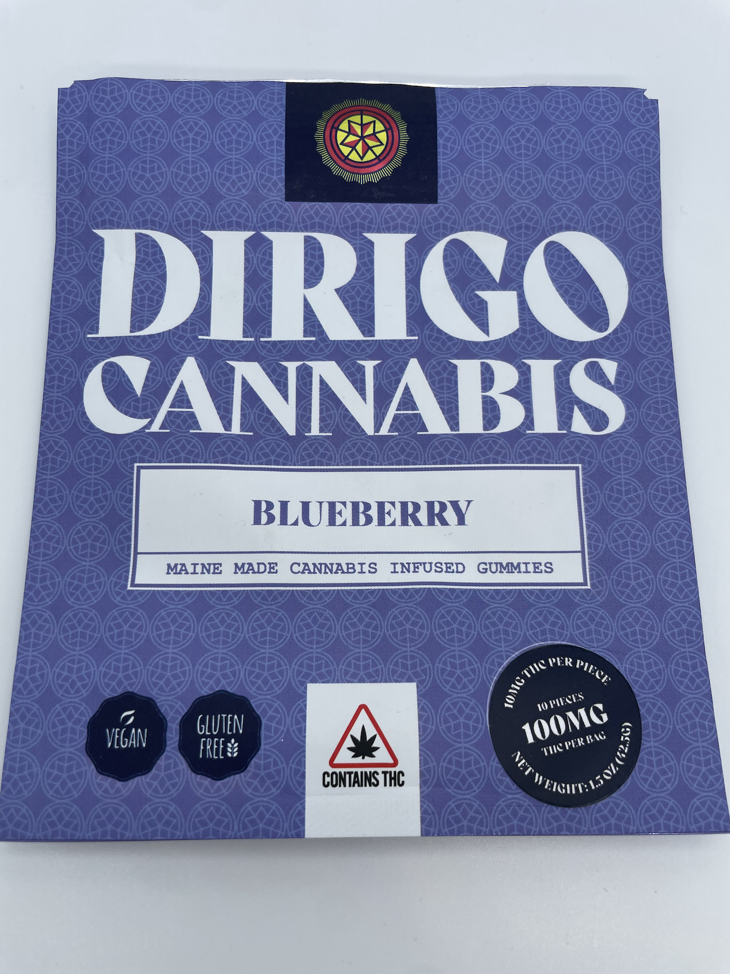 Photograph of product: Dirigo Oui'd - Blueberry Gummies (100MG)