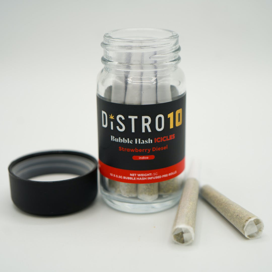 Photograph of product: Distro 10 Bubble au chocolat Infused 10pk Strawberry Diesel