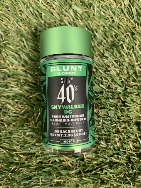 Photograph of product: SKYWALKER OG 0.5G 5PK MINI BLUNTS - 