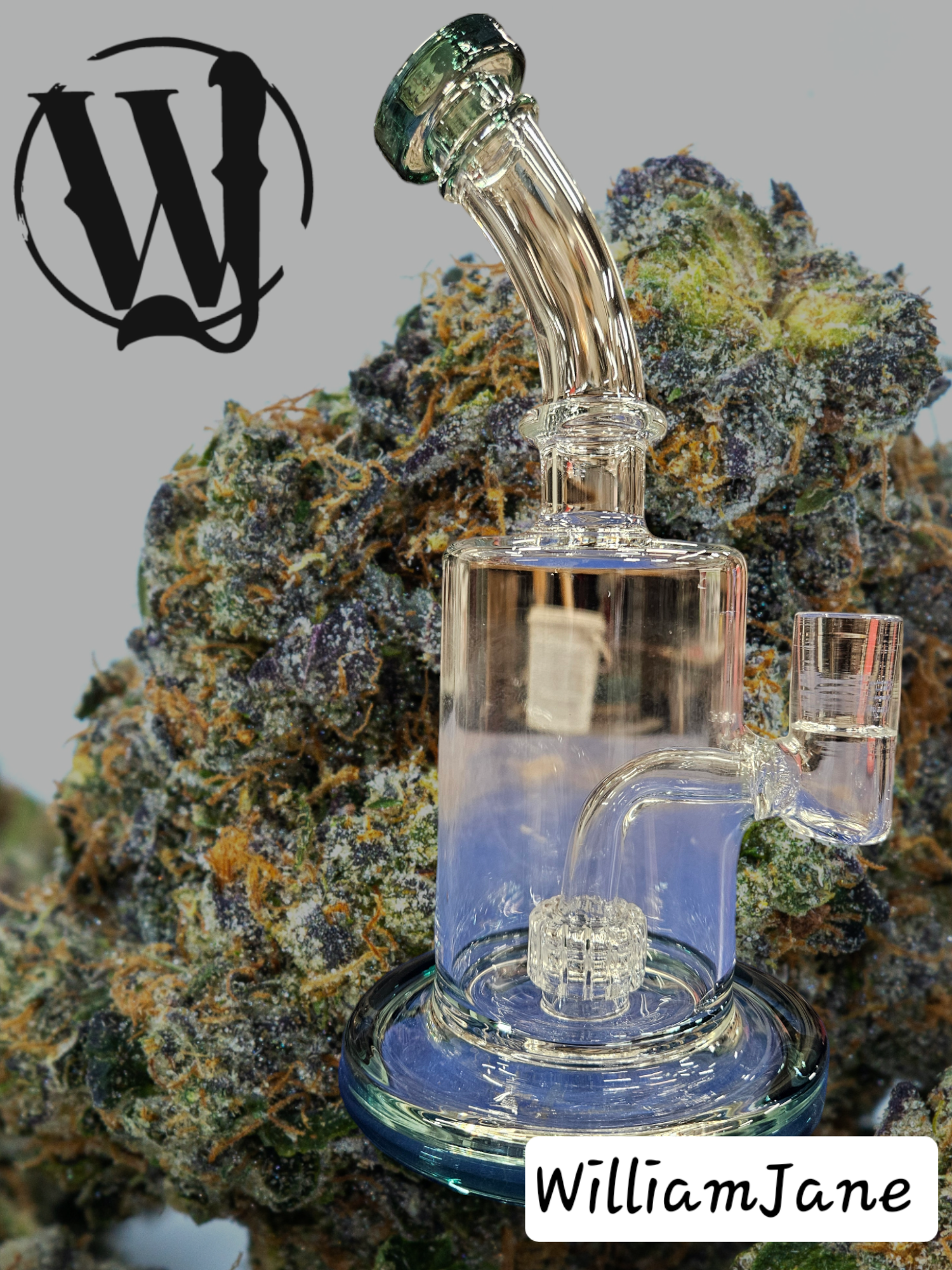 Photograph of product: Green Pinky Ring Bent Neck Cup Water Bong