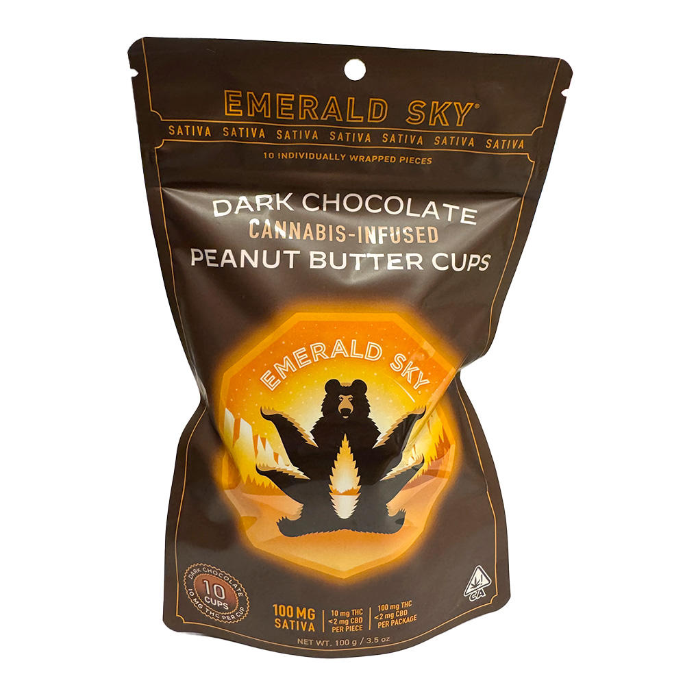 Photograph of product: Oui'd DARK CHOCOLATE PEANUT BUTTER CUPS 10PK