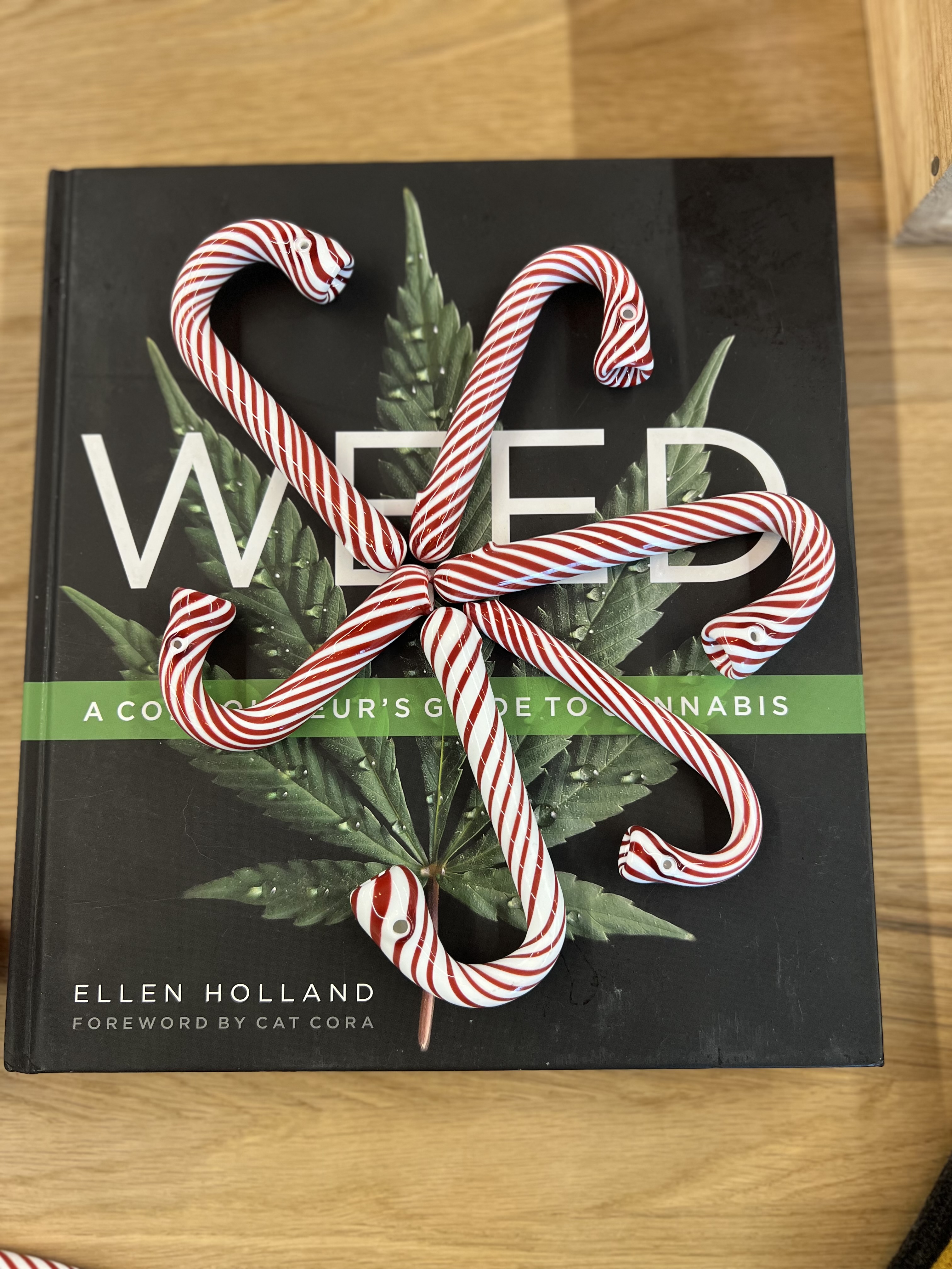 Photograph of product: Candy Cane Pipe