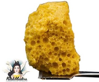 Photograph of product: Strawberry Pave (H) - Live Sugar - Kush Masters