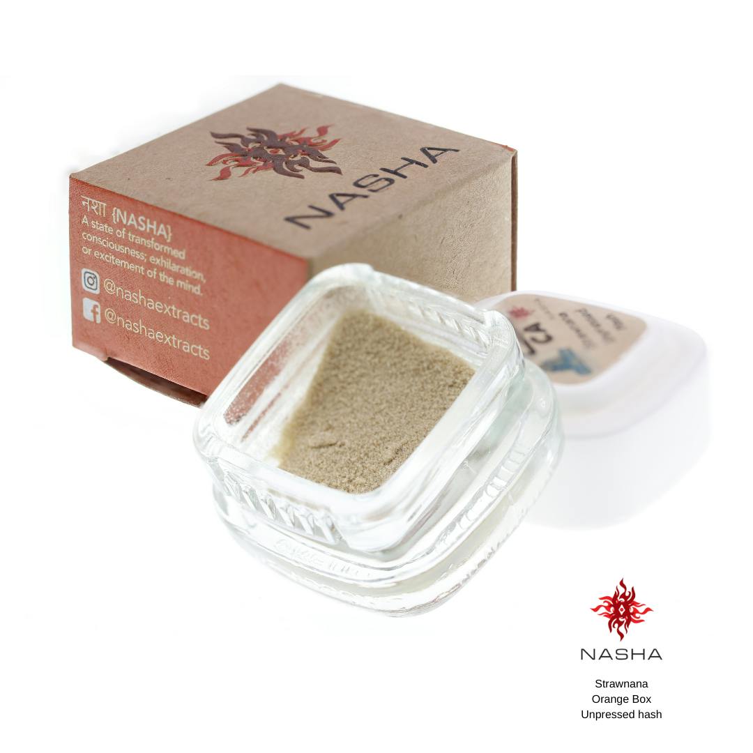 Photograph of product: Strawnana (1.2 g) Orange Unpressed au chocolat (Clear Water Farms)