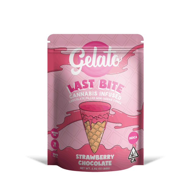 Photograph of product: Strawberry Chocolate Last Bite Cones - 