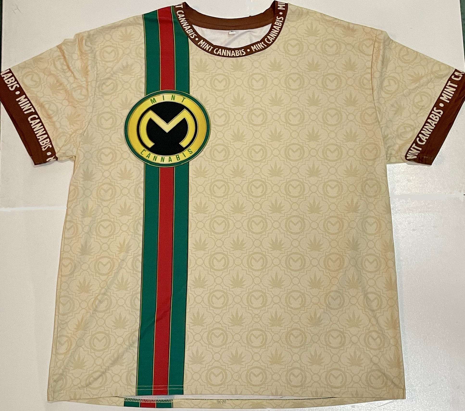 Photograph of product: Mint - Tan - Side Stripe (XL)