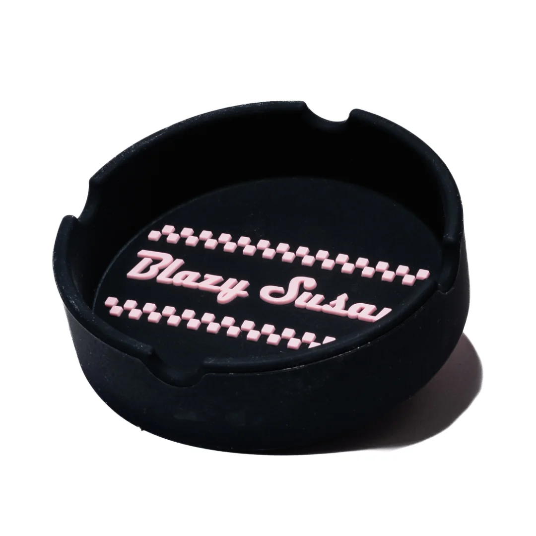 Photograph of product: Blazy Logo Ashtray