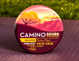 Photograph of product: Camino | Sour Orchard Peach (H) "Balance" 1:1 THC/CBD 10pk/100mg Gummies