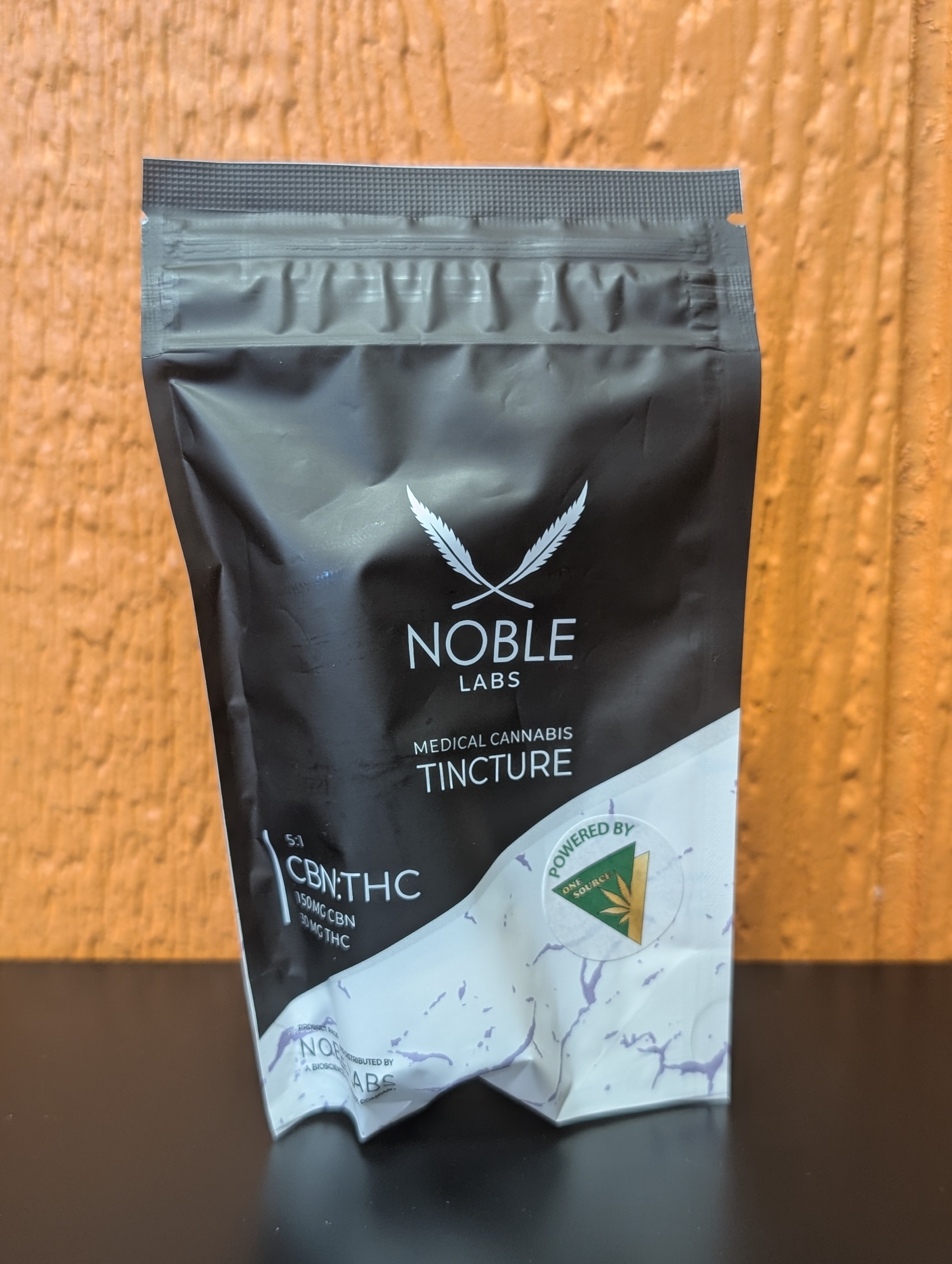 Photograph of product: Noble Labs | 20:1 CBD:TH-oui | 50MG Tincture