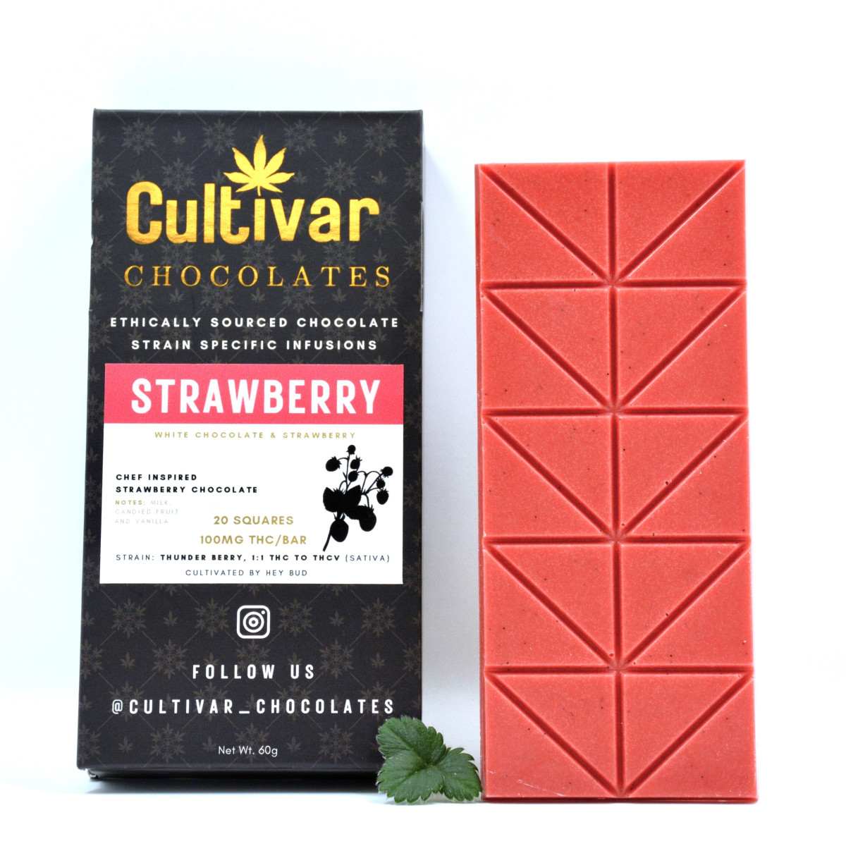 Photograph of product: 100mg Strawberry Chocolate Bar | Cultivar