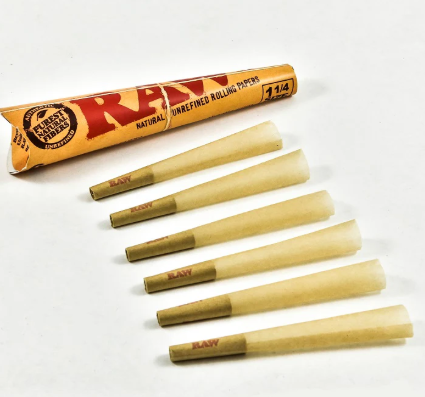 Photograph of product: LuvBuds/RAW - Classic Cones - 1 1/4 - 6pk