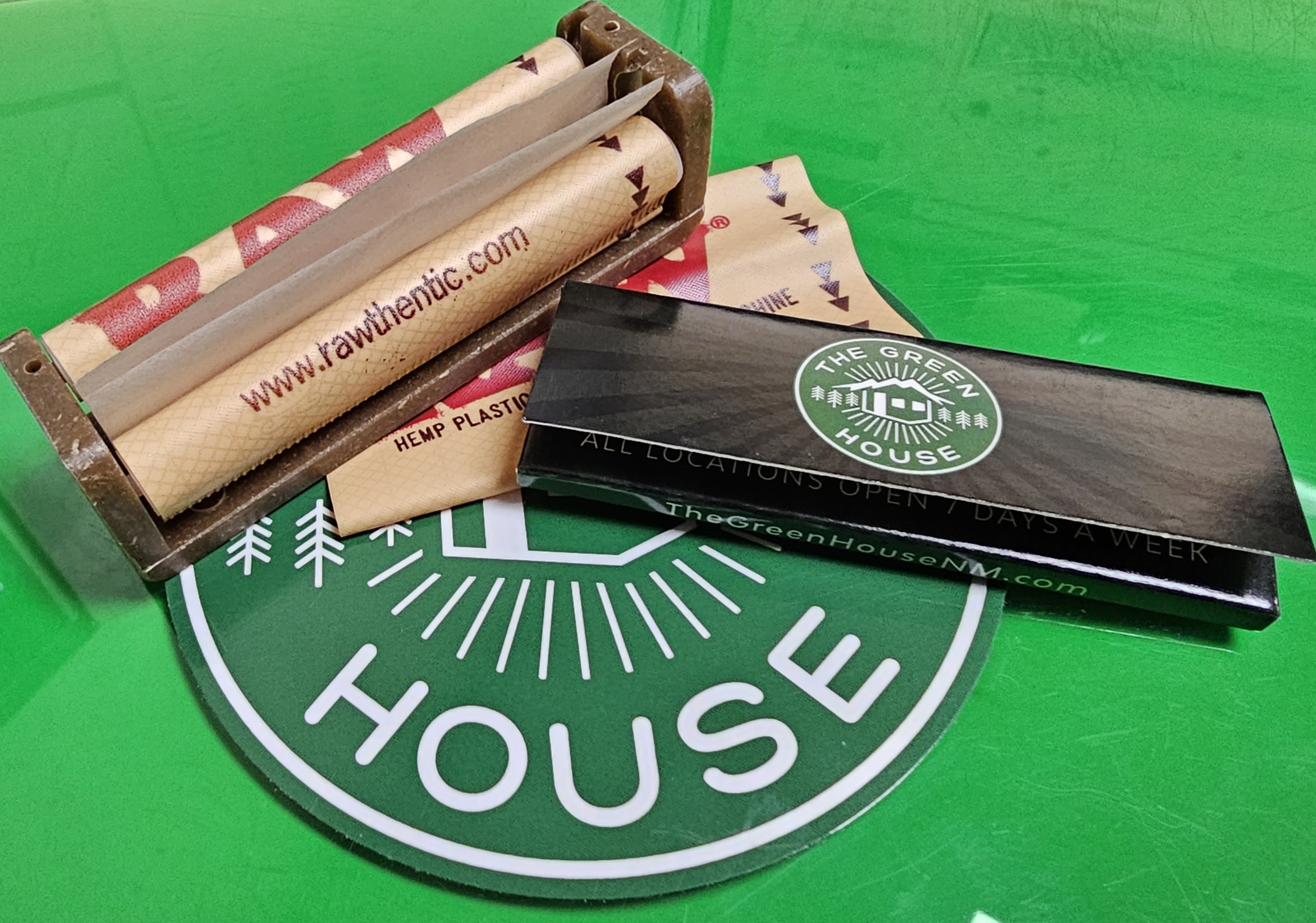 Photograph of product: Raw - Hemp Plastic Joint Roller - 79mm