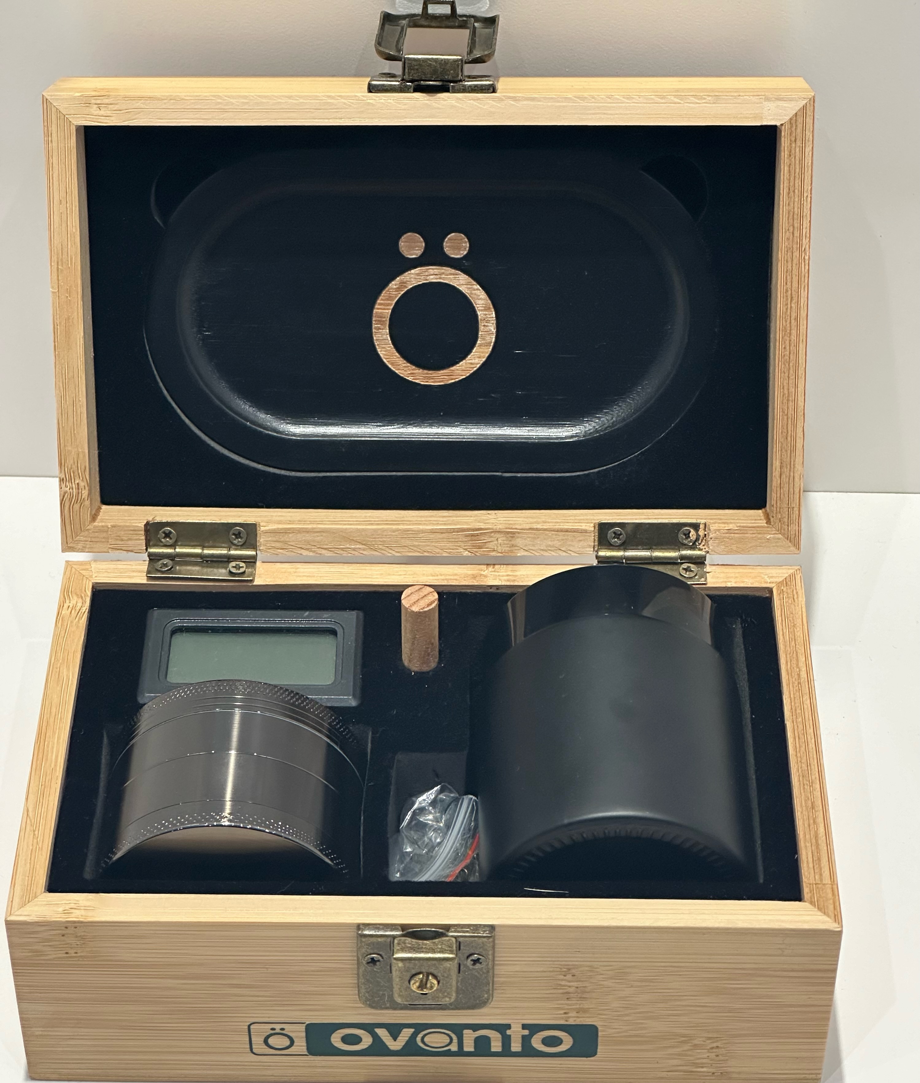 Photograph of product: Stash Box Combo Kit | Bamboo