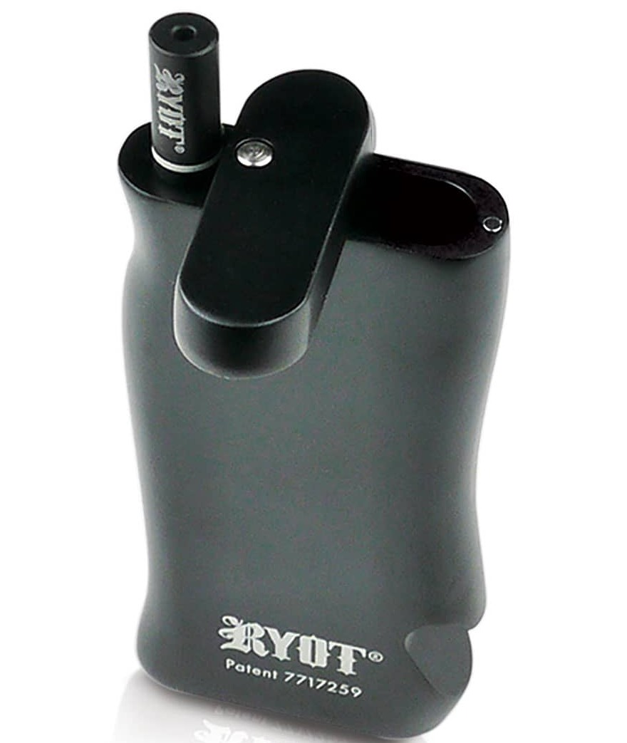 Photograph of product: RYOT Super Mag Dugout Blk