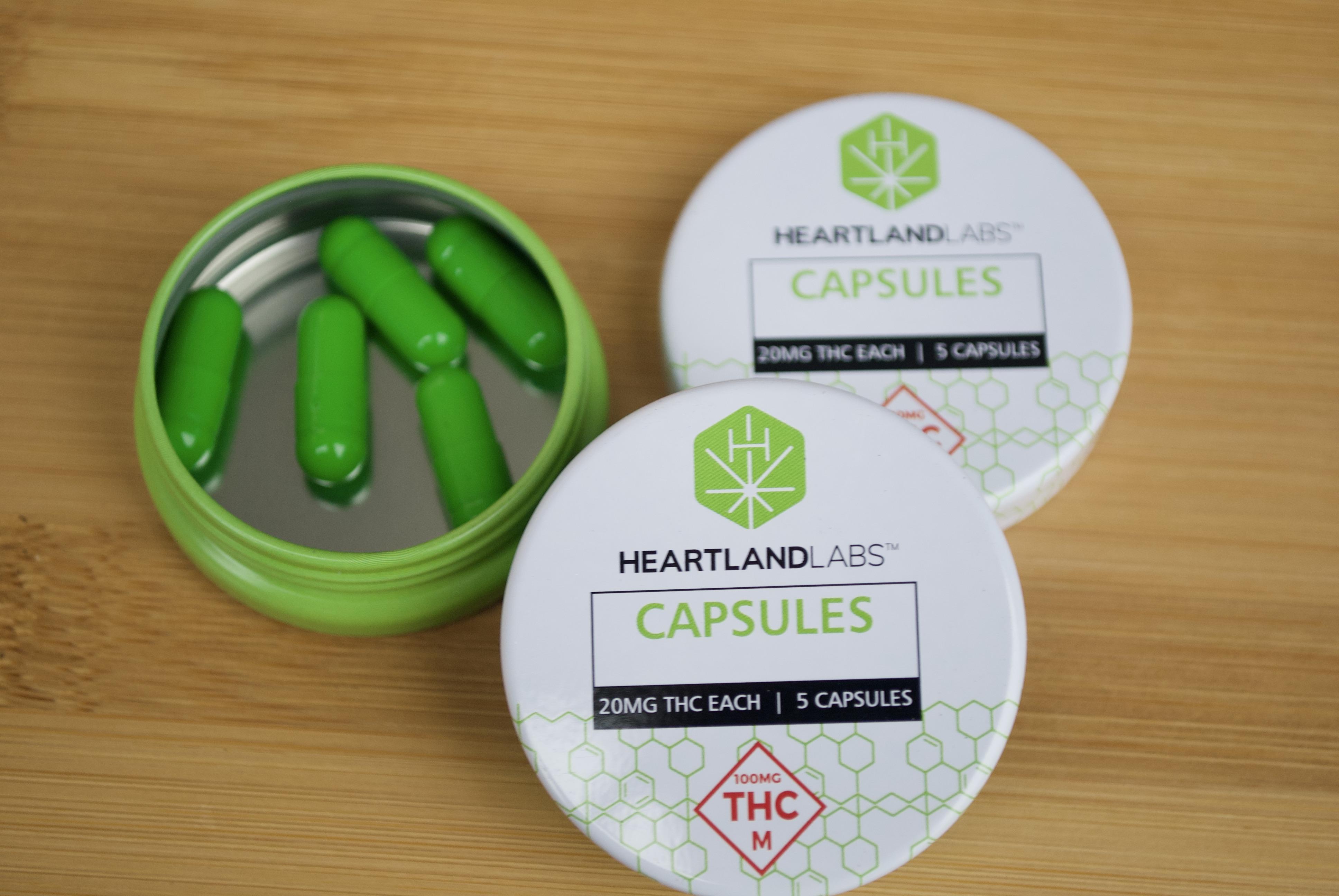 Photograph of product: Heartland Labs Capsules - 5 20mg capsules