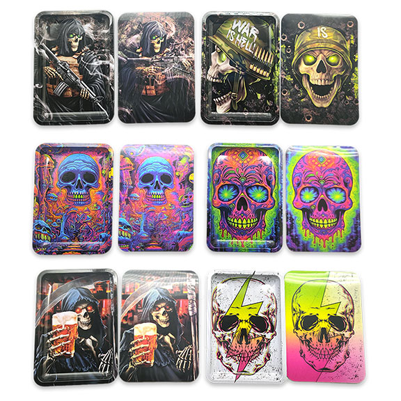 Photograph of Product: Smokezilla Roll Tray with Lenticular Magnetic Cover
