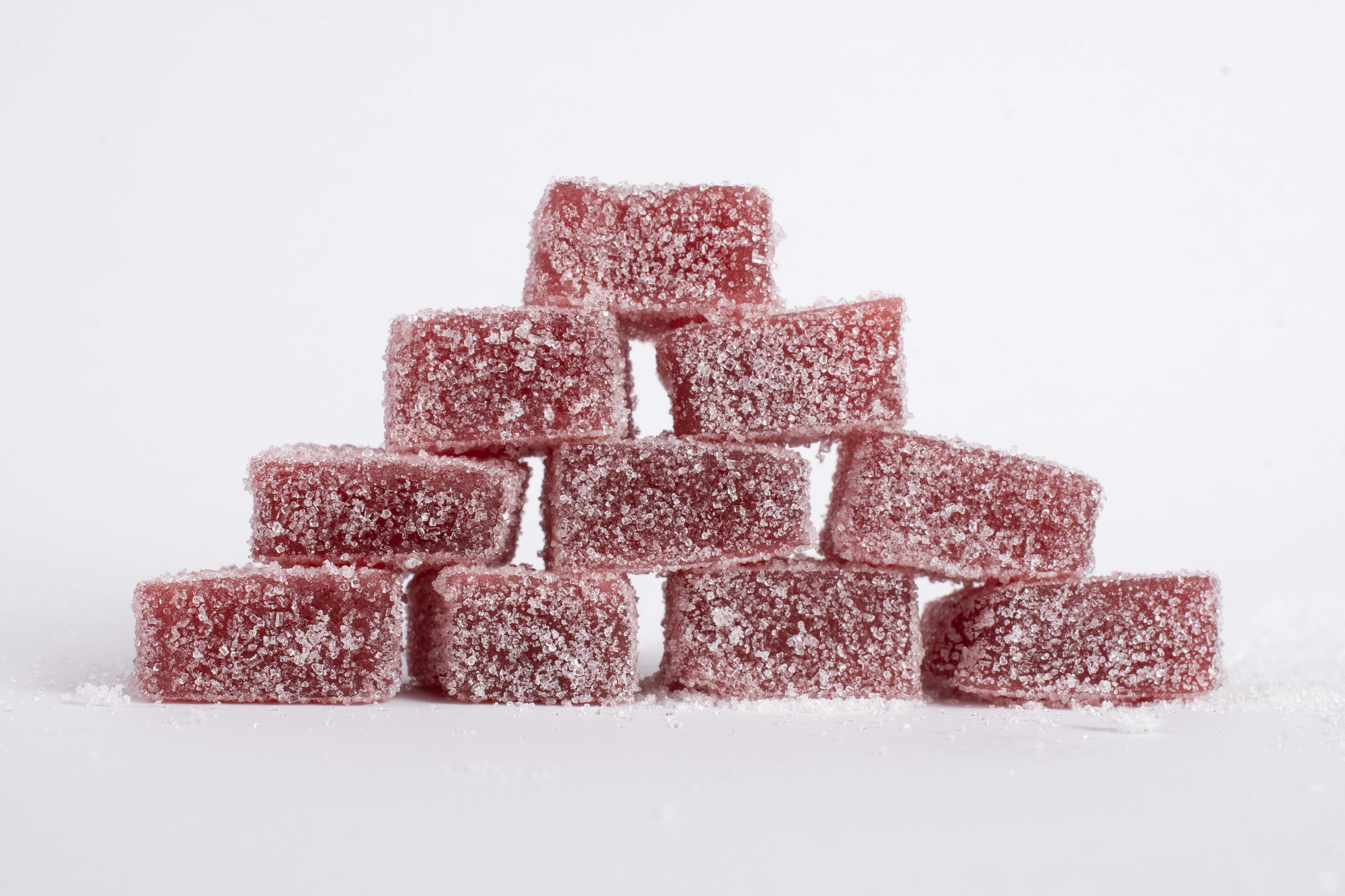 Photograph of product: Oui'd Gummies | Wildberry | 12 pack [8mg/ea]