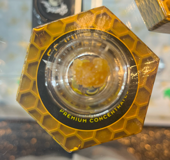 Photograph of product: Canna Bee | Death Coast | Cured Resin Terp Diamonds Oui'd