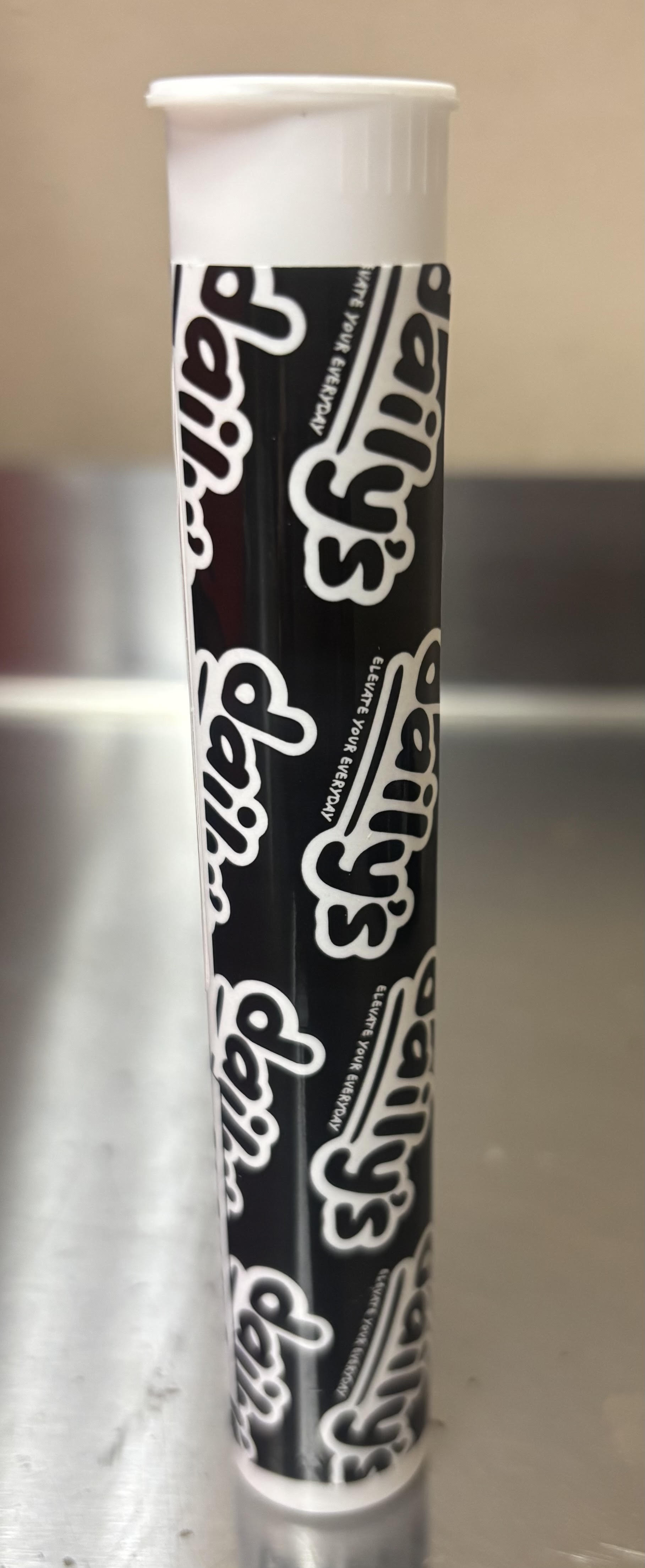 Photograph of product: Daily's Flower Mint Chocolate Chip 1g Pre-Roll
