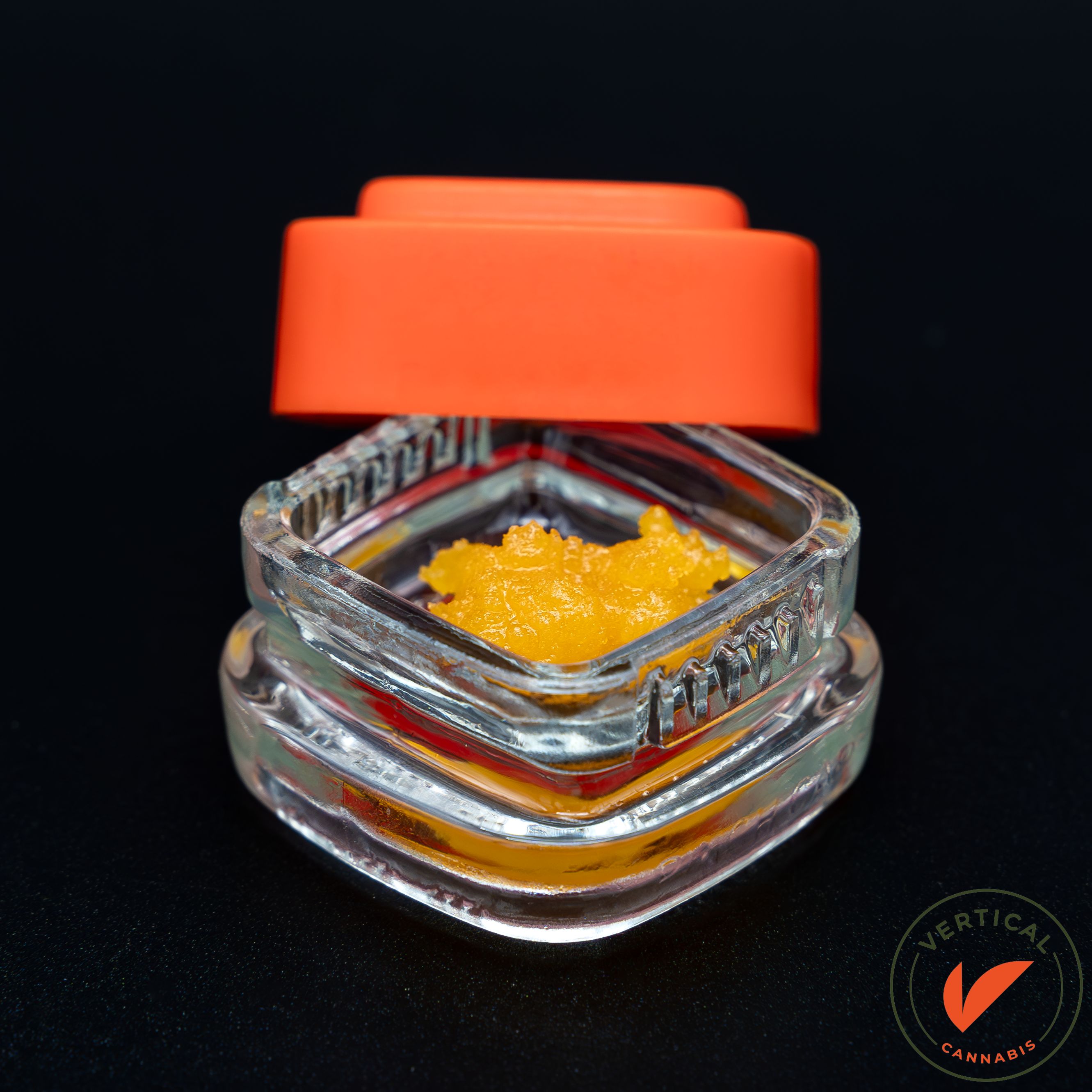 Photograph of product: VERTICAL - HONEY BEE LIVE SUGAR 3.5G S/I