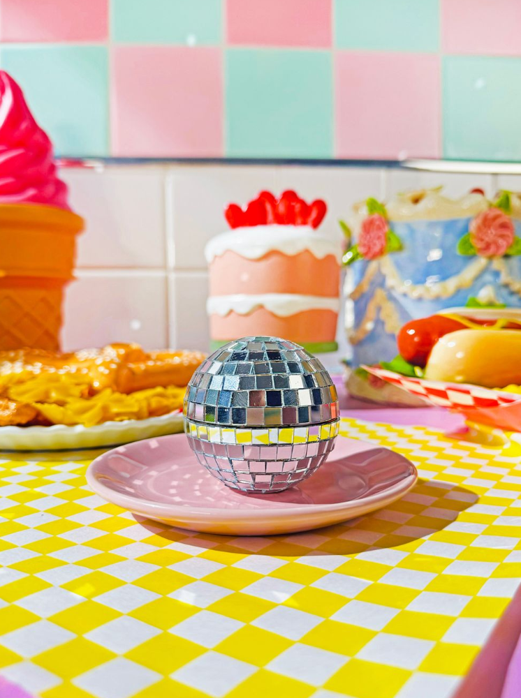 Photograph of Product: Disco Ball Grinder