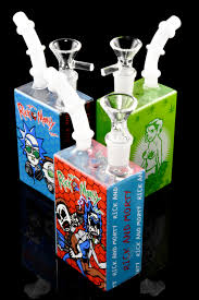 Photograph of product: Square Decal Water Pipe