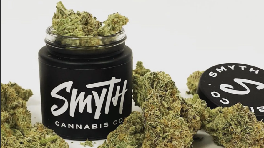 Photograph of product: Fortissimo Smyth Oui'd Co. - 3.5g