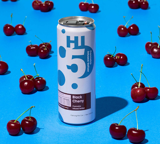 Photograph of product: Black Cherry Seltzer - 5mg/4pk