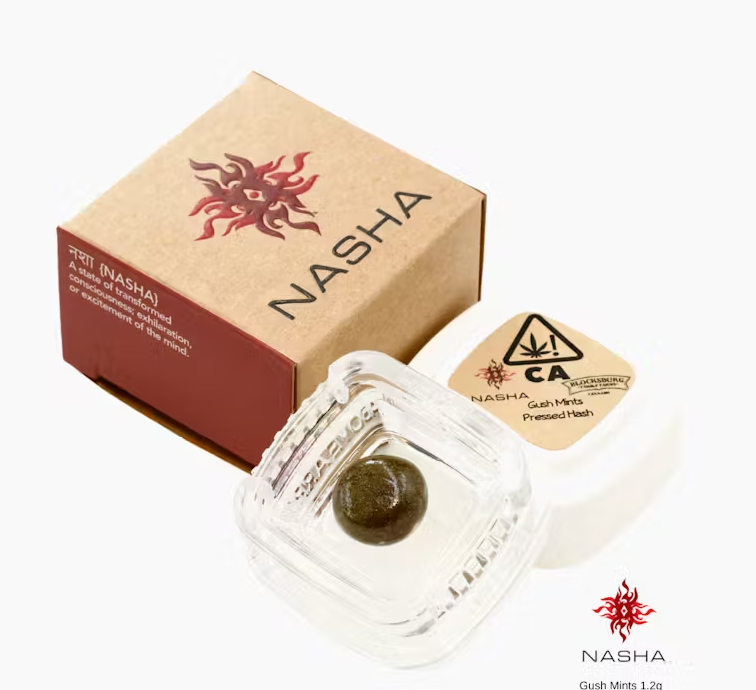 Photograph of product: Gush Mints (Red Pressed) au chocolat